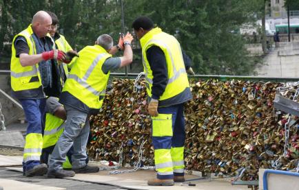 Paris is removing the Famous Love Locks